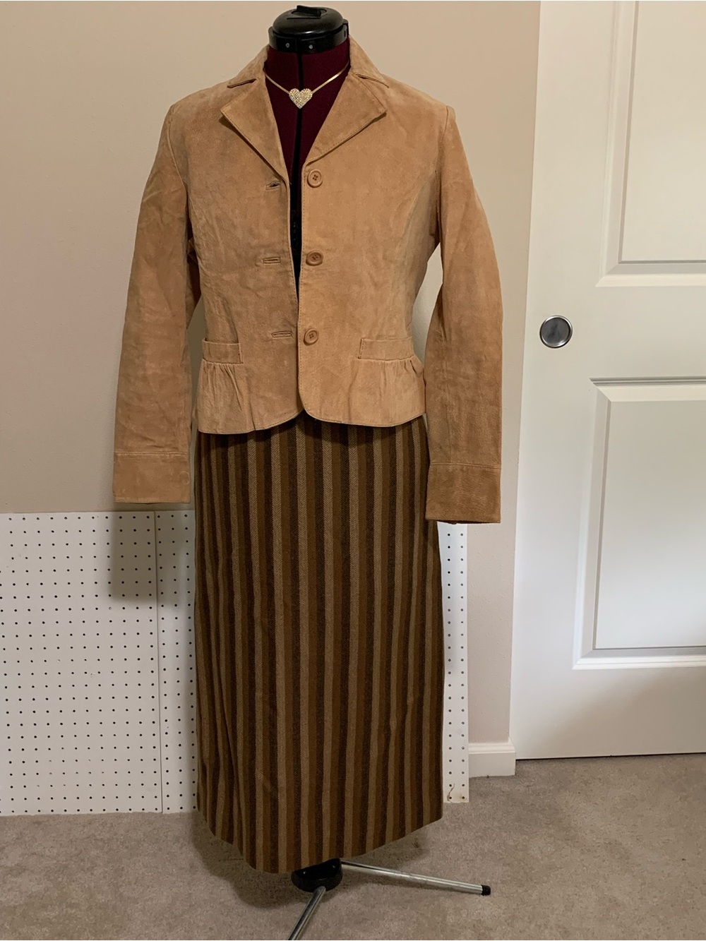 Women’s Brown Striped Pencil Skirt - Classic Tailored Look